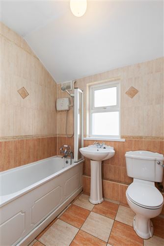 32 Clarence Mangan Road, The Tenters, Dublin 8