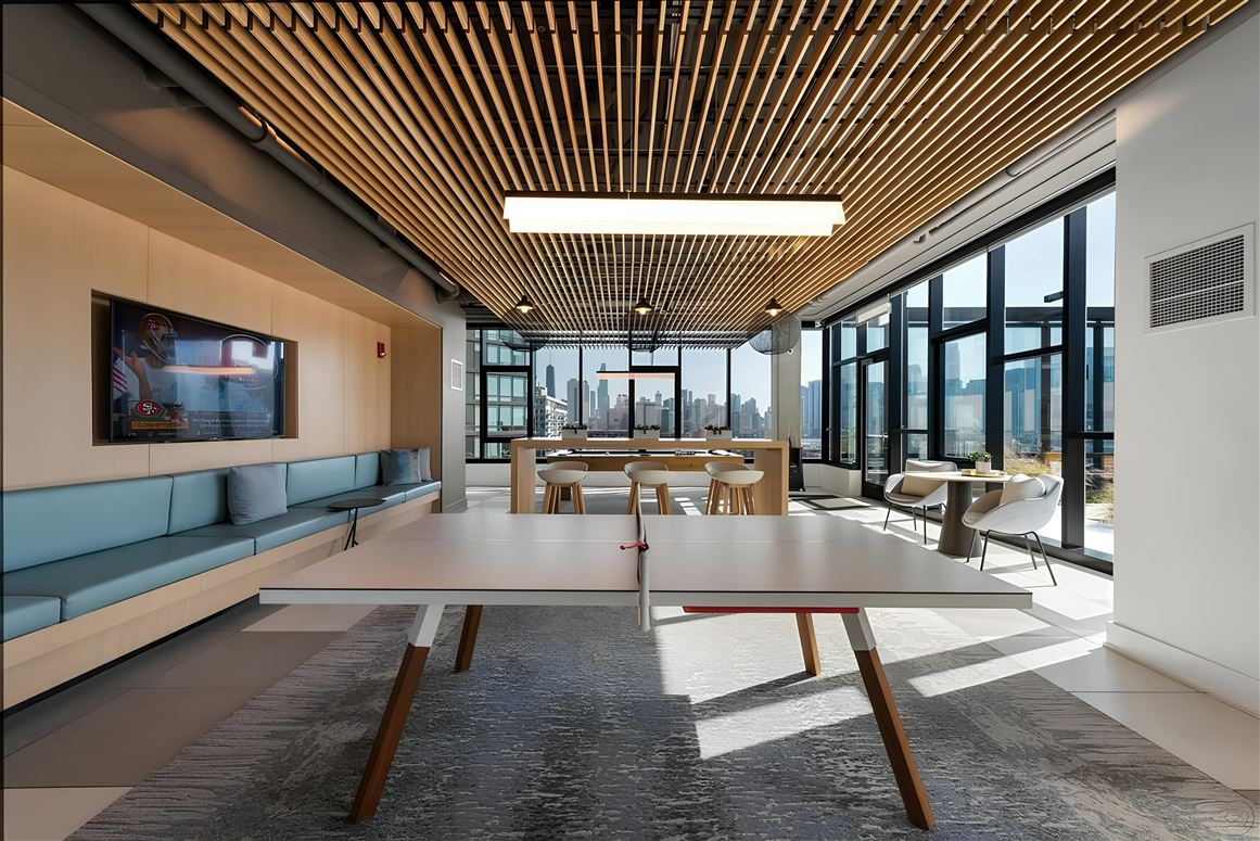 Charming River Retreat,Chicago,Illinois,USA