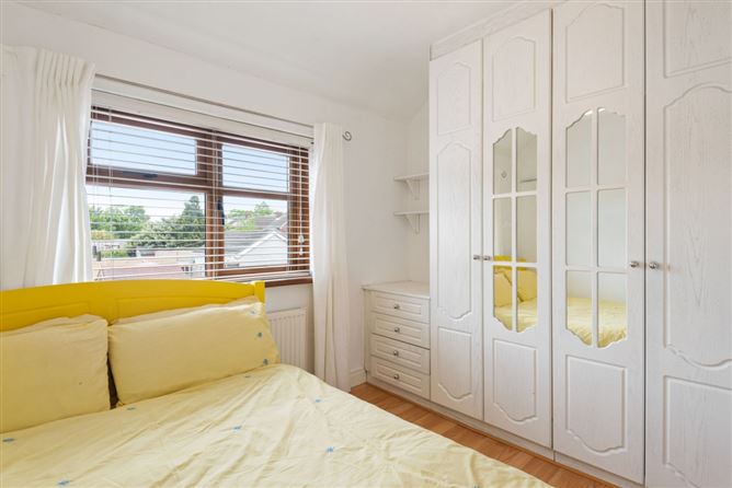 Photo 16 of 25 — 104 St Donaghs Road, Donaghmede, Dublin 13