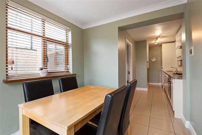 Photo 7 of 25 — 104 St Donaghs Road, Donaghmede, Dublin 13