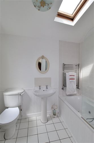 7 Crescent Place, Clontarf, Dublin 3