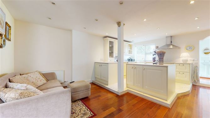 7 Crescent Place, Clontarf, Dublin 3