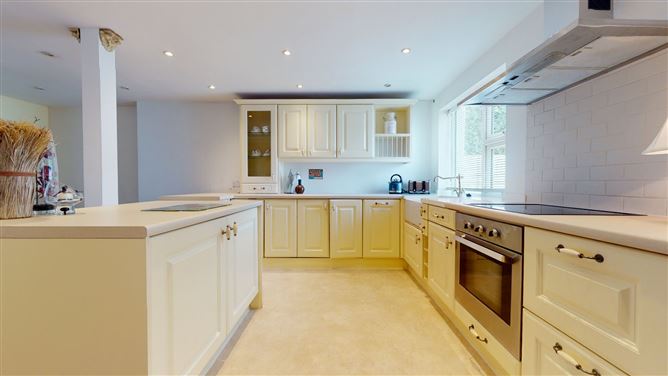 7 Crescent Place, Clontarf, Dublin 3