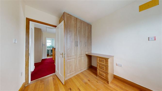 42 Dollymount Avenue, Clontarf, Dublin 3