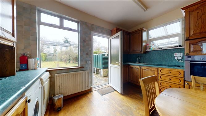 42 Dollymount Avenue, Clontarf, Dublin 3