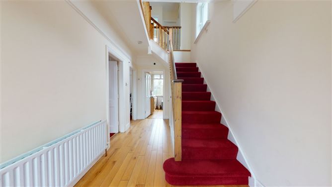 42 Dollymount Avenue, Clontarf, Dublin 3