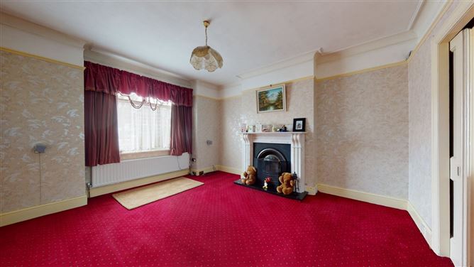 42 Dollymount Avenue, Clontarf, Dublin 3
