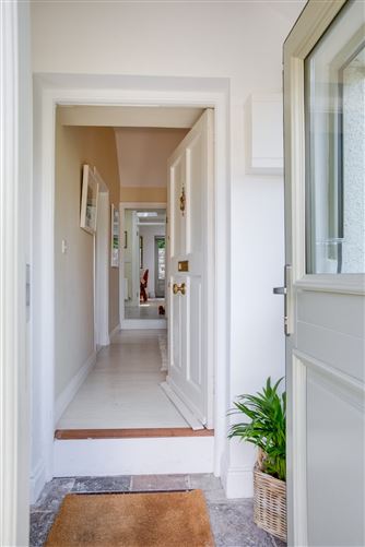 Albany, 2 Mountainview Road, Killiney, Co. Dublin