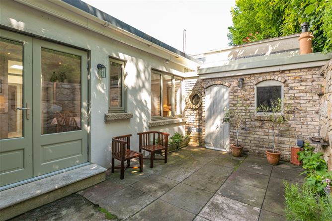 Albany, 2 Mountainview Road, Killiney, Co. Dublin