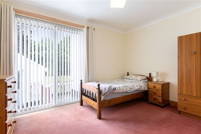 67 Pine Valley Avenue, Rathfarnham, Dublin 16