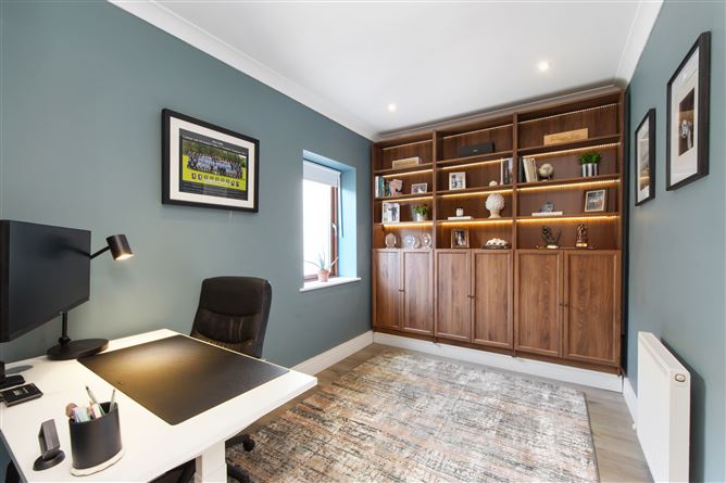 6 The Green, Robswall, Malahide, Dublin
