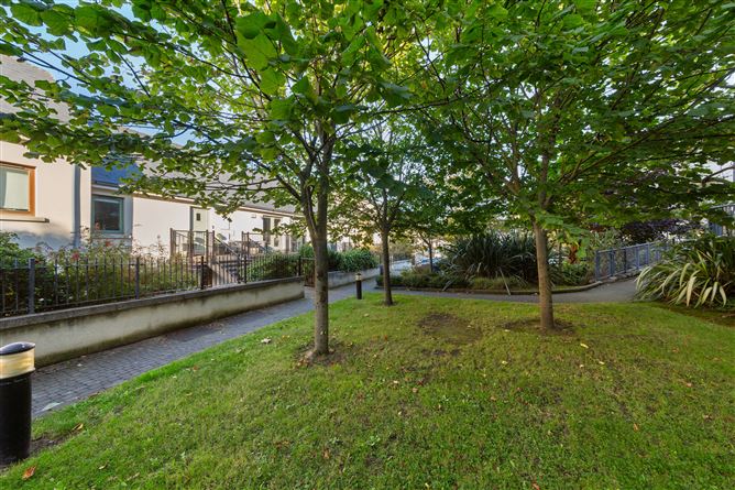 6 The Green, Robswall, Malahide, Dublin