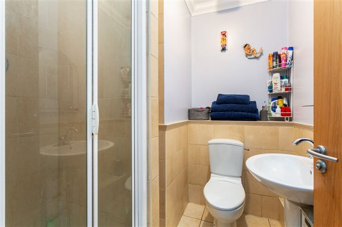 Apt 1, 11 Linden Square, Grove, Avenue, Blackrock, Co. Dublin.