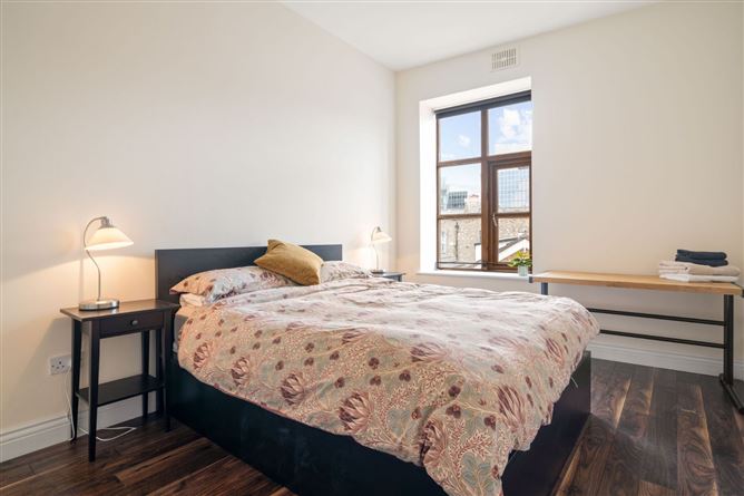 159 The Willows, Winter Garden, Pearse Street, Dublin 2
