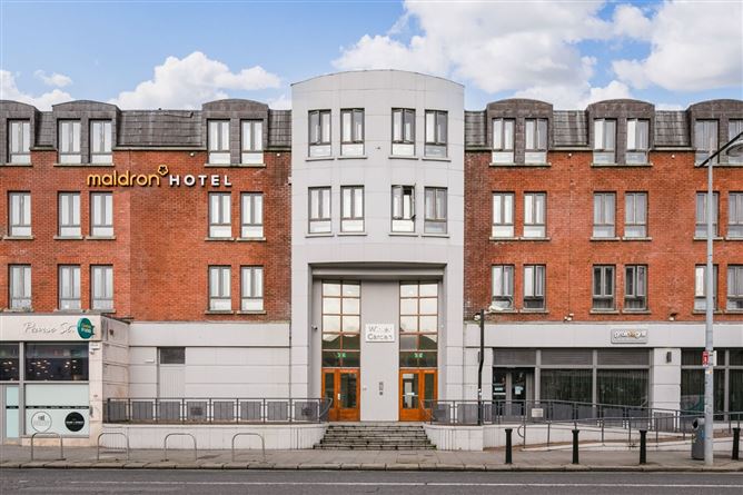 159 The Willows, Winter Garden, Pearse Street, Dublin 2