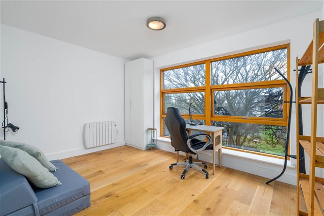 Apartment 35, Block 3, 126/127 Steeven`s Gate Apartments, James`s Street, Dublin 8