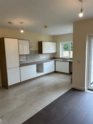 Newtown Cottages, Coolock,   Dublin 17, D17K381