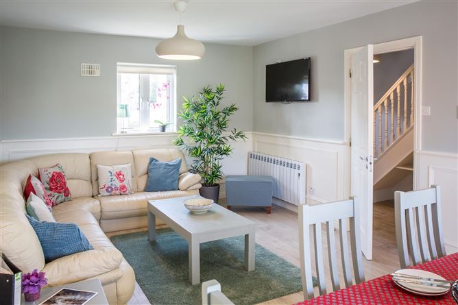 Townhouse Chic,H71FT29, Clifden, Galway