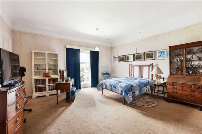 Ballynapierce House & Gate Lodge, Ballynapierce, Enniscorthy, Co. Wexford