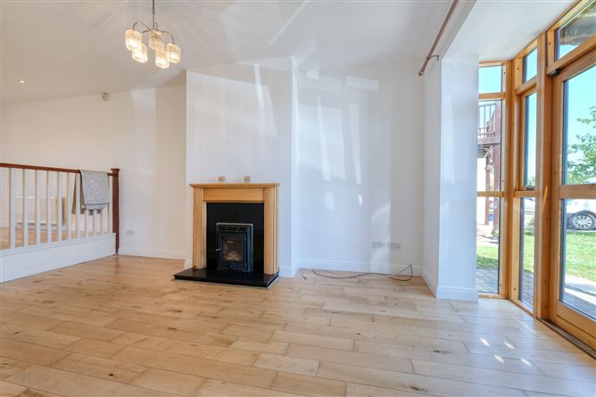 17 Harbour View, Tarmon Harbour, Termonbarry, Co. Roscommon