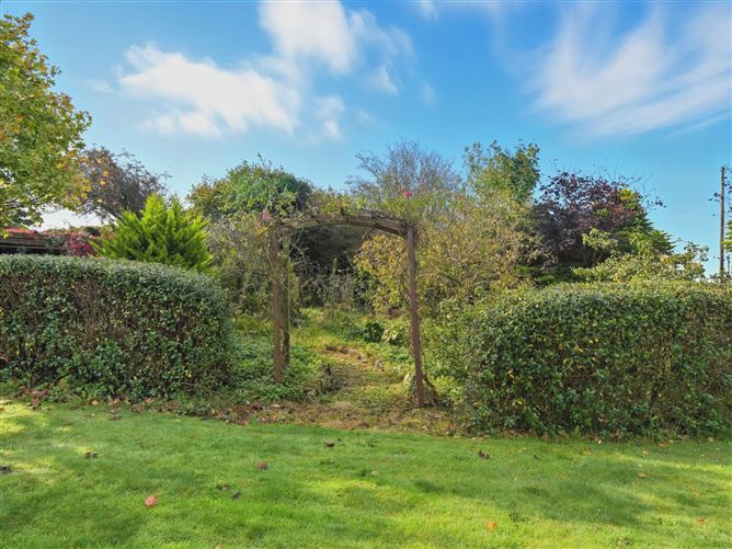 Arcadia, Carnakib, Ower, Headford, County Galway