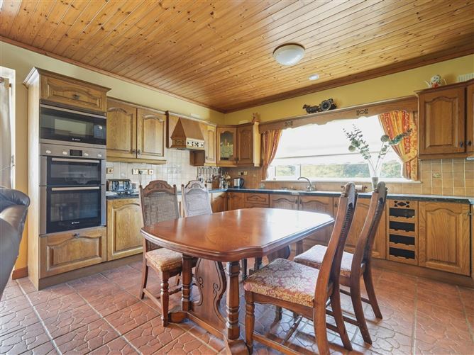Arcadia, Carnakib, Ower, Headford, County Galway