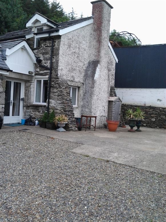 Cottage No 4 Rosnastraw Courtyard, Rosnastraw, Tinahely, Wicklow