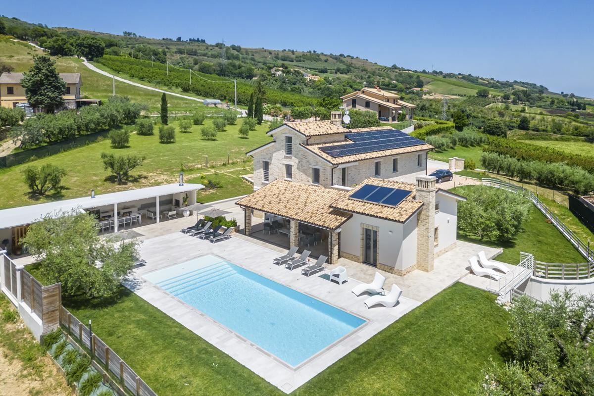 Photo 1 of 10 — Villa Olivi,Monterubbiano,Marche,Italy