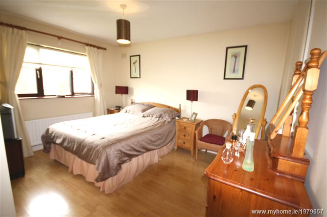 13 Gleann Na Riogh Crescent, Naas,