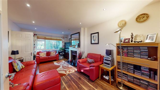 6 Bayview Park, Killiney, Co. Dublin