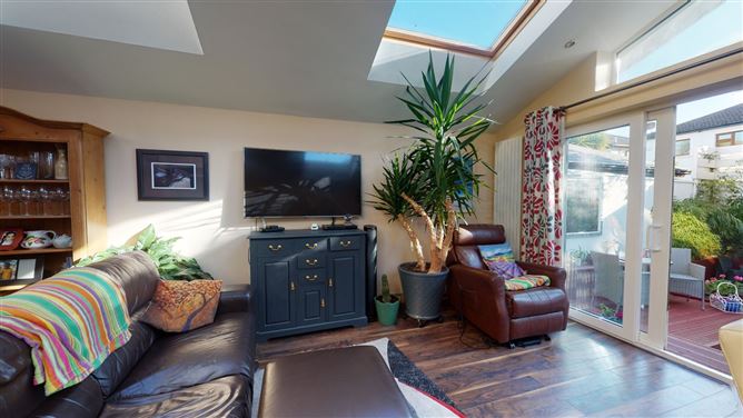 6 Bayview Park, Killiney, Co. Dublin