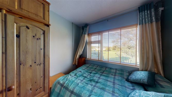 6 Bayview Park, Killiney, Co. Dublin