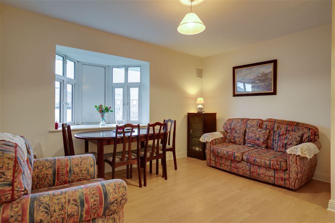 Apt.30 Glenmalure Court, James's Walk, Dublin 8
