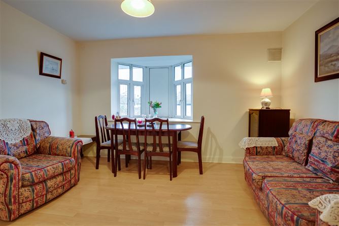 Apt.30 Glenmalure Court, James's Walk, Dublin 8