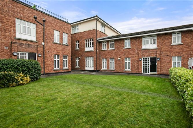 Apt.30 Glenmalure Court, James's Walk, Dublin 8