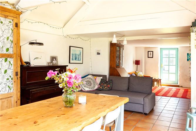 Dunworley Farmhouse, Lissycremin, Bandon, Co. Cork
