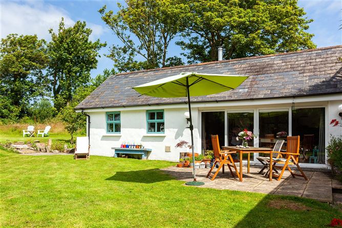 Dunworley Farmhouse, Lissycremin, Bandon, Co. Cork