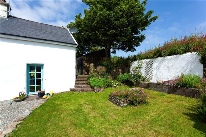 Dunworley Farmhouse, Lissycremin, Bandon, Co. Cork