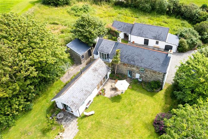 Dunworley Farmhouse, Lissycremin, Bandon, Co. Cork