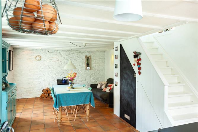 Dunworley Farmhouse, Lissycremin, Bandon, Co. Cork