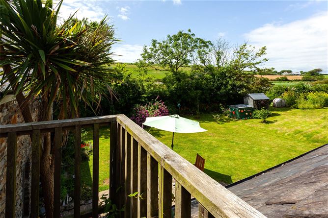 Dunworley Farmhouse, Lissycremin, Bandon, Co. Cork