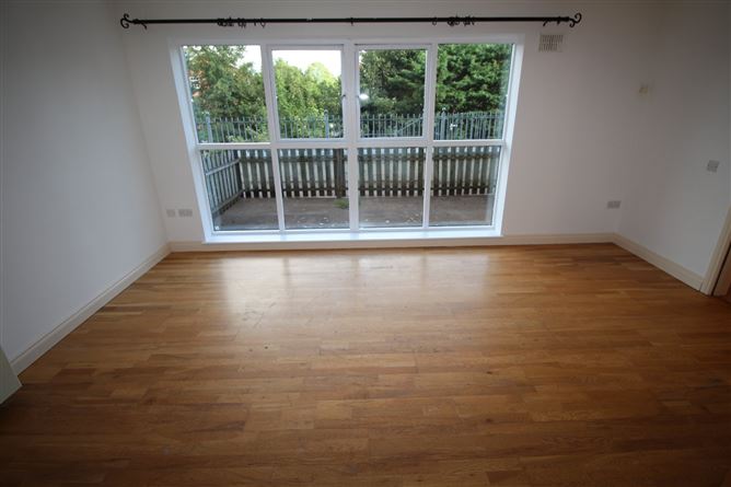5 Block 4, Main Street, Tullamore, Co. Offaly