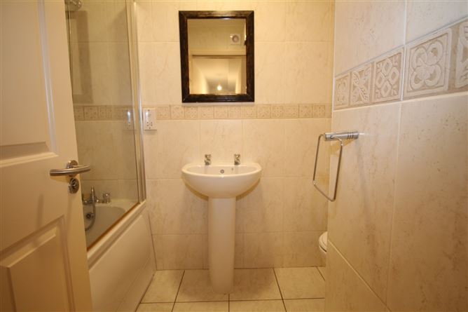 5 Block 4, Main Street, Tullamore, Co. Offaly