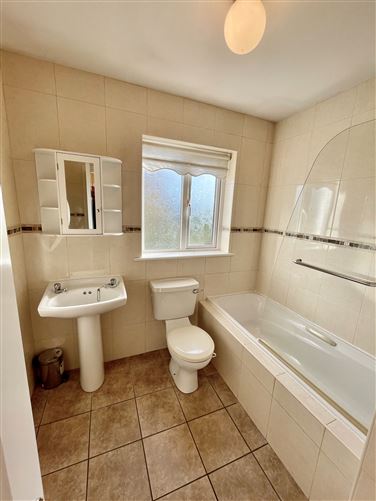 5 Madeira Grove, The Moyne, Enniscorthy, Wexford