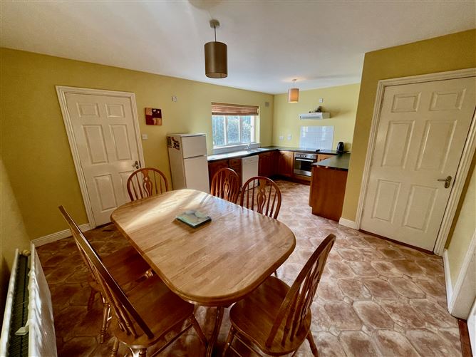 5 Madeira Grove, The Moyne, Enniscorthy, Wexford