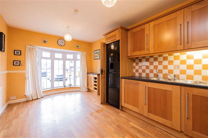 42 CRAWFORD AVENUE (with Attic), Glasnevin, Dublin 9