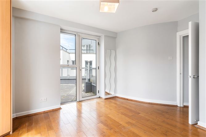 Apartment 72 Smithfield Village, Smithfield, Dublin 7