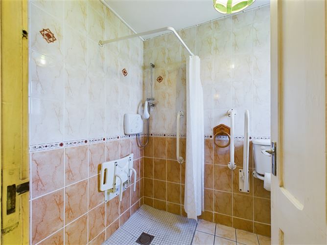 24 Marian Terrace, Tramore, Waterford