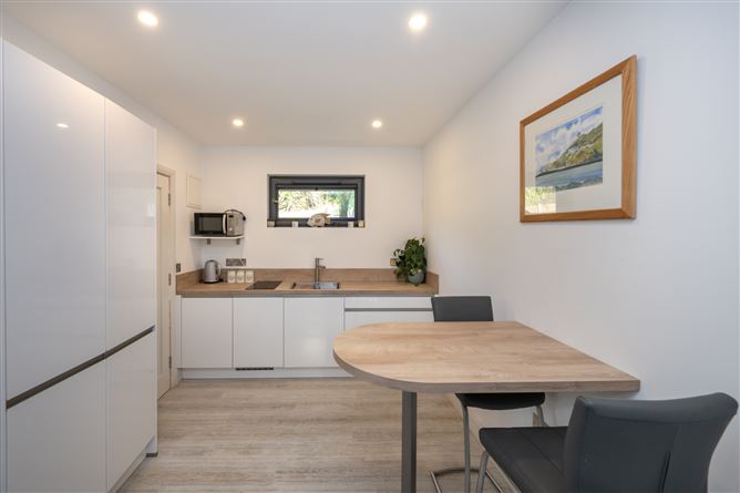 Whistler, Coast Road, Fountainstown, Crosshaven, Co.Cork