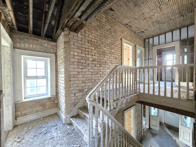 Kincora House ( Folio MN5925), Newtownbutler Road, Clones, Co. Monaghan